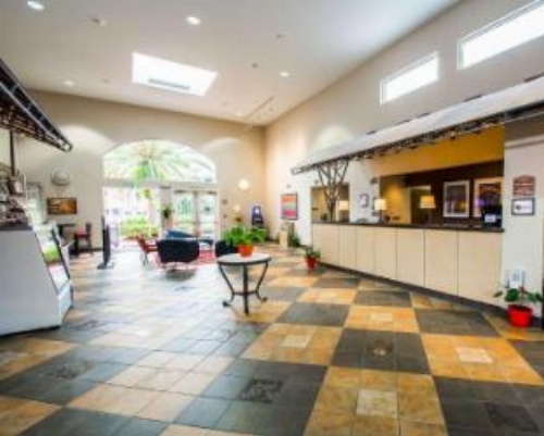 Clarion Suites Maingate image 12